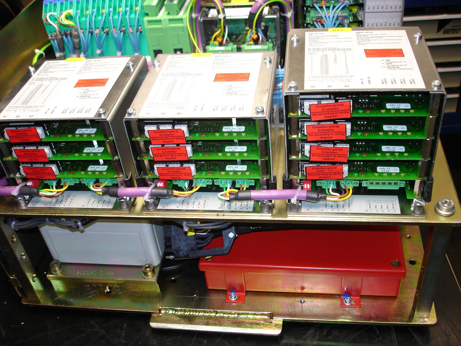Blick in das VÖLKEL-Hardware-Labor.